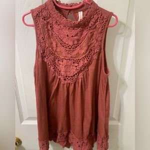 Xhilaration small tank top